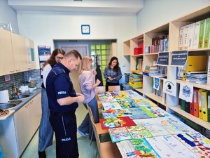 Komisja konkursowa podczas wybierania prac.