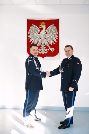 Komendant Miejski Policji w Skierniewicach wraz z I Zastępcą Komendanta Miejskiego Policji w Skierniewicach.