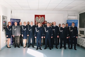 Zdjęcie kadry kierowniczej skierniewickiej policji.