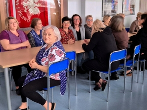 Pracownicy podczas spotkania.