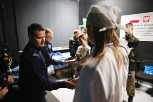 Wręczenie nagród uczniom.