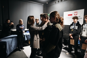 Wręczenie nagród uczniom.