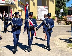 Policjanci podczas uroczystości.