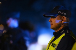 Policjanci biorący udział w zabezpieczeniu.